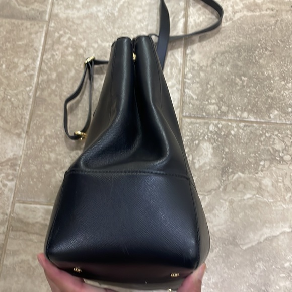 Tory Burch Robinson Double Zip Black leather Tote Bag - Picture 5 of 15